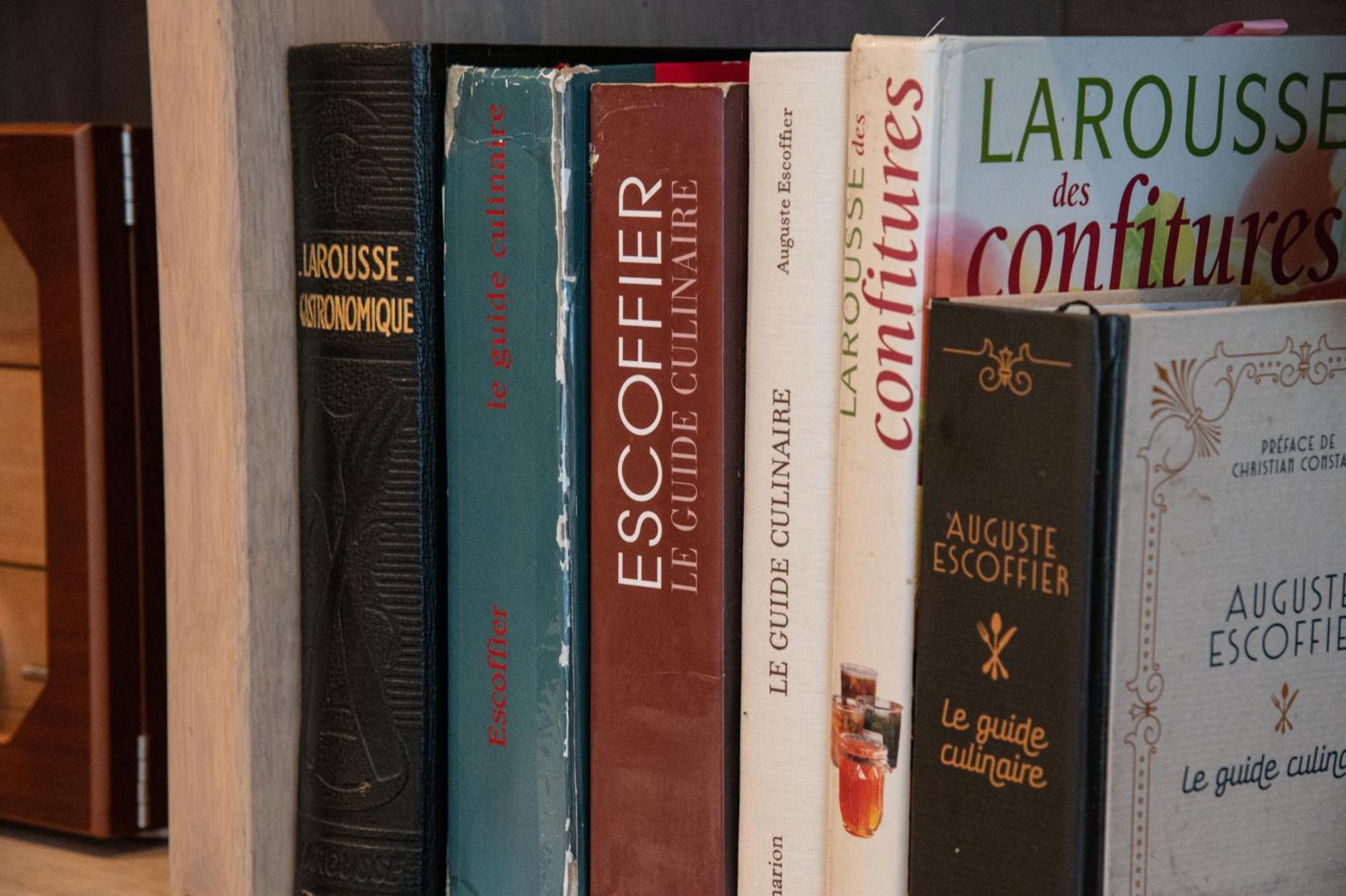 ホテル Logis Burnel Et La Cle Des Champs Rouvres-en-Xaintois エクステリア 写真